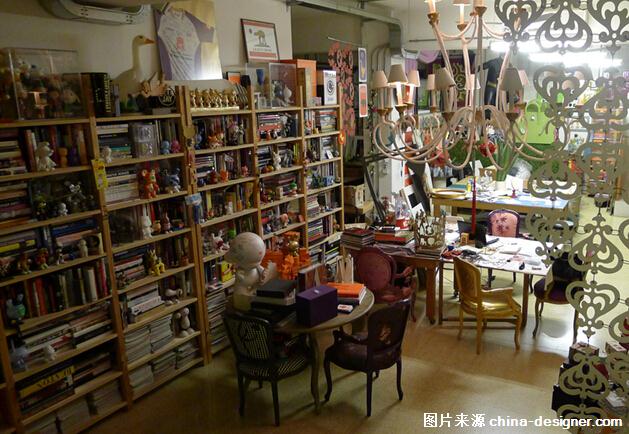 Lucas工作室