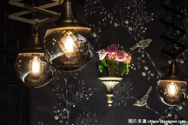 Joyce Wang打造Mott 32