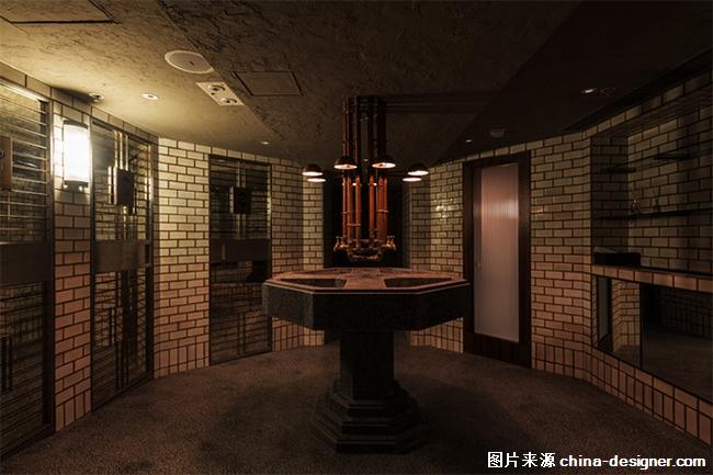 Joyce Wang打造Mott 32