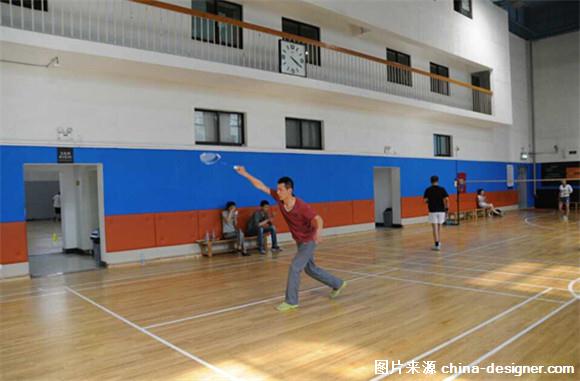 北京初作室内设计工作室设计师：尹永刚 潇洒挥拍