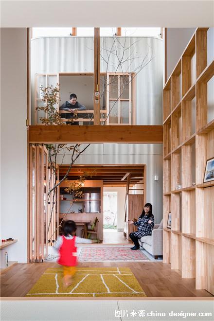 日本大阪一座可以感受天气及室外绿植的房子(